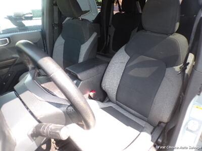 2023 Ford Bronco Base Advanced   - Photo 9 - Woodbridge, ON L4L 8L6