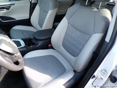 2024 Toyota RAV4 Limited   - Photo 9 - Woodbridge, ON L4L 8L6