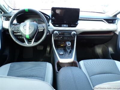 2024 Toyota RAV4 Limited   - Photo 11 - Woodbridge, ON L4L 8L6