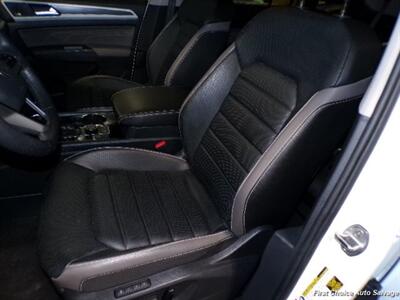 2023 Volkswagen Atlas V6 SEL Premium R-Lin   - Photo 9 - Woodbridge, ON L4L 8L6