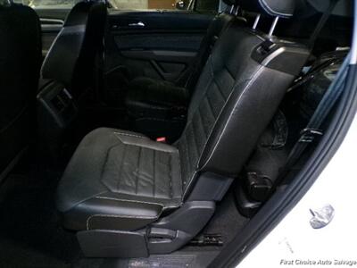 2023 Volkswagen Atlas V6 SEL Premium R-Lin   - Photo 10 - Woodbridge, ON L4L 8L6
