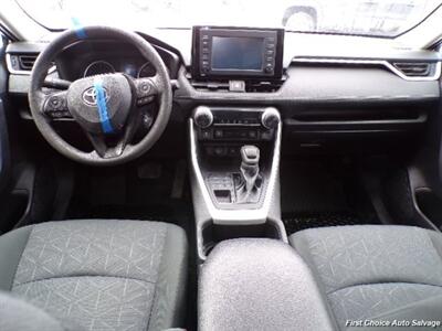 2022 Toyota RAV4 LE   - Photo 12 - Woodbridge, ON L4L 8L6