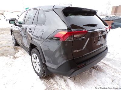 2022 Toyota RAV4 LE   - Photo 6 - Woodbridge, ON L4L 8L6