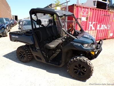 2025 Can-Am Defender XT HD9 - Photo 3 - Woodbridge, ON L4L 8L6