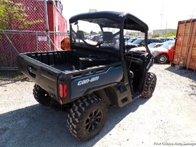 2025 Can-Am Defender XT HD9 - Photo 4 - Woodbridge, ON L4L 8L6