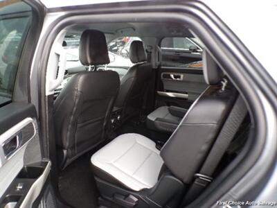 2021 Ford Explorer XLT   - Photo 8 - Woodbridge, ON L4L 8L6
