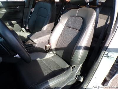 2025 Honda Civic Hybrid Hybrid   - Photo 9 - Woodbridge, ON L4L 8L6