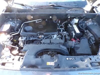 2020 Toyota RAV4 XLE   - Photo 7 - Woodbridge, ON L4L 8L6