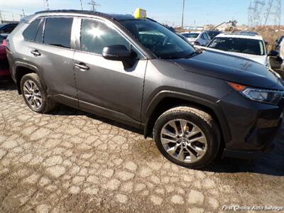 2020 Toyota RAV4 XLE   - Photo 3 - Woodbridge, ON L4L 8L6