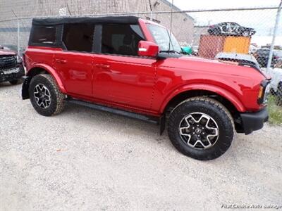 2022 Ford Bronco Outer Banks   - Photo 4 - Woodbridge, ON L4L 8L6