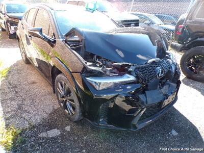 2025 Lexus UX 300h   - Photo 2 - Woodbridge, ON L4L 8L6