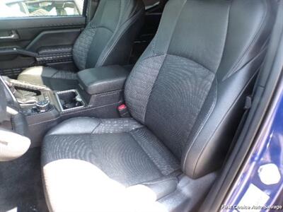 2025 Toyota Tacoma   - Photo 10 - Woodbridge, ON L4L 8L6