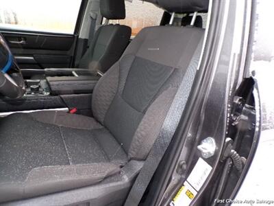 2024 Toyota Tundra   - Photo 8 - Woodbridge, ON L4L 8L6