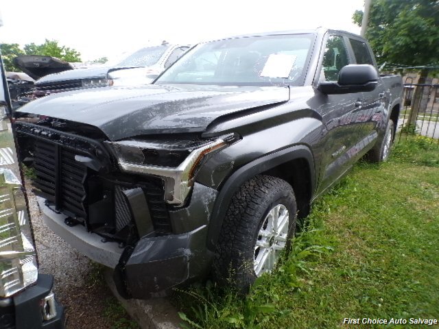 2024 Toyota Tundra  