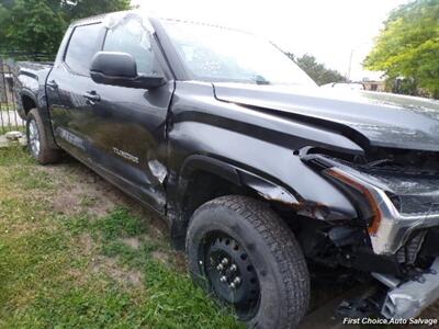 2024 Toyota Tundra   - Photo 3 - Woodbridge, ON L4L 8L6