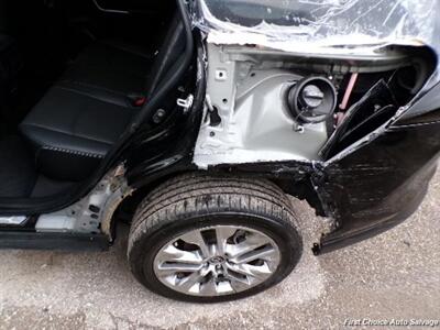 2024 Toyota RAV4 Limited   - Photo 8 - Woodbridge, ON L4L 8L6