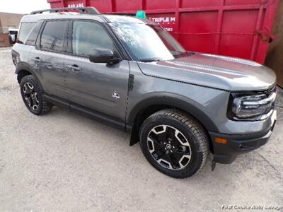 2023 Ford Bronco Sport Outer Banks   - Photo 3 - Woodbridge, ON L4L 8L6