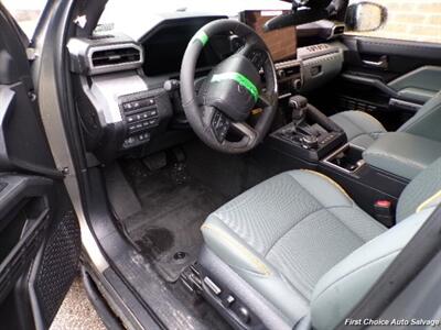 2025 Toyota Tacoma - Photo 9 - Woodbridge, ON L4L 8L6