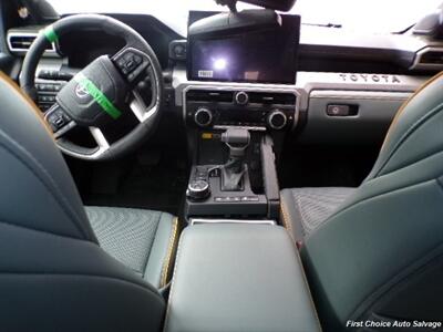 2025 Toyota Tacoma - Photo 12 - Woodbridge, ON L4L 8L6