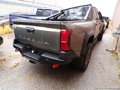 2025 Toyota Tacoma - Photo 5 - Woodbridge, ON L4L 8L6