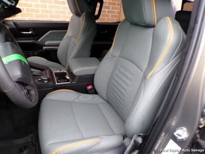 2025 Toyota Tacoma - Photo 10 - Woodbridge, ON L4L 8L6