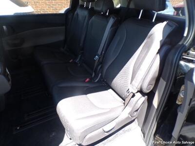 2025 Kia Carnival Hybrid   - Photo 10 - Woodbridge, ON L4L 8L6