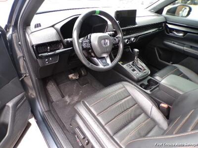 2023 Honda CR-V Hybrid Sport Touring - Photo 8 - Woodbridge, ON L4L 8L6