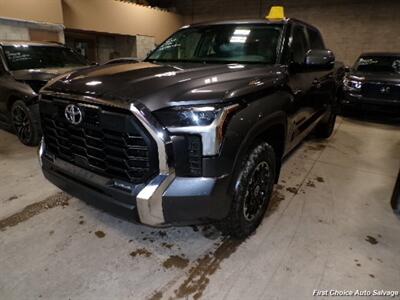 2023 Toyota Tundra SR5   - Photo 2 - Woodbridge, ON L4L 8L6