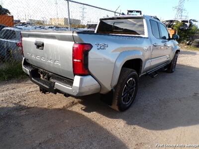 2024 Toyota Tacoma   - Photo 4 - Woodbridge, ON L4L 8L6
