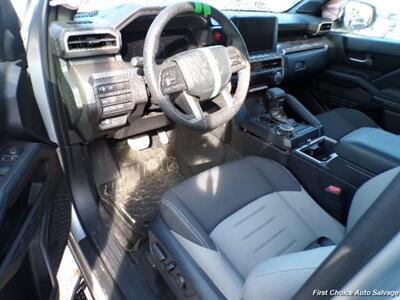 2024 Toyota Tacoma   - Photo 8 - Woodbridge, ON L4L 8L6