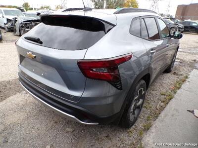 2025 Chevrolet Trax 1lt   - Photo 4 - Woodbridge, ON L4L 8L6