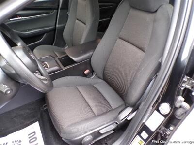 2025 Mazda Mazda3 Sedan 3gx - Photo 9 - Woodbridge, ON L4L 8L6