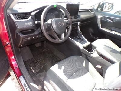 2024 Toyota RAV4 Hybrid XLE - Photo 8 - Woodbridge, ON L4L 8L6
