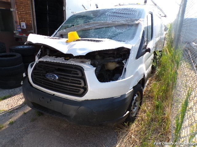 2018 Ford Transit 150 - Photo 1 - Woodbridge, ON L4L 8L6
