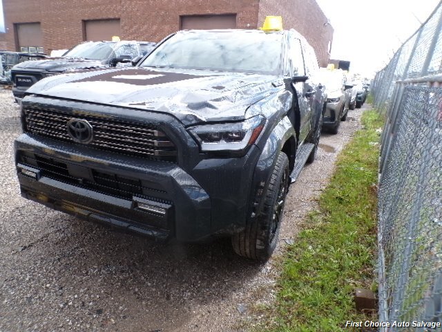 2025 Toyota 4Runner Platinum   - Photo 1 - Woodbridge, ON L4L 8L6