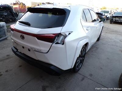 2025 Lexus UX 300h   - Photo 4 - Woodbridge, ON L4L 8L6