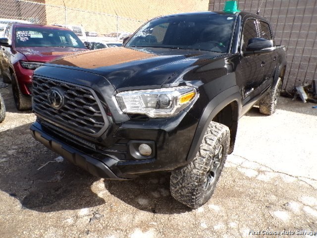 2021 Toyota Tacoma TRD Pro   - Photo 1 - Woodbridge, ON L4L 8L6