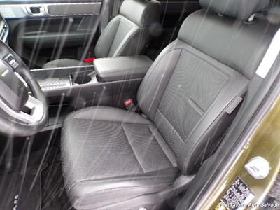 2025 Hyundai SANTA FE Hybrid   - Photo 9 - Woodbridge, ON L4L 8L6