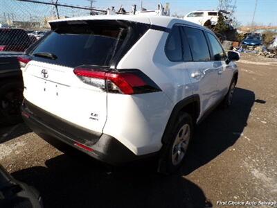 2022 Toyota RAV4 LE   - Photo 4 - Woodbridge, ON L4L 8L6