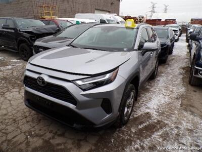 2024 Toyota RAV4 XLE - Photo 2 - Woodbridge, ON L4L 8L6