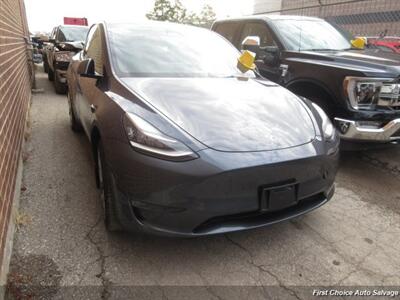 2022 Tesla Model Y   - Photo 3 - Woodbridge, ON L4L 8L6