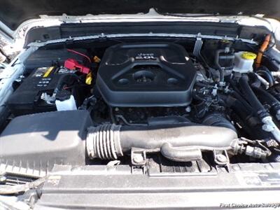 2023 Jeep Wrangler Sahara 4xe - Photo 7 - Woodbridge, ON L4L 8L6