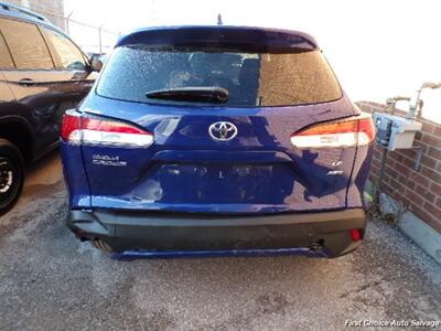 2023 Toyota Corolla Cross LE   - Photo 6 - Woodbridge, ON L4L 8L6