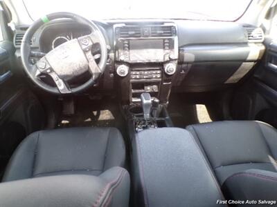 2023 Toyota 4Runner TRD Off-Road Premium   - Photo 11 - Woodbridge, ON L4L 8L6