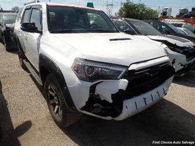 2023 Toyota 4Runner TRD Off-Road Premium   - Photo 2 - Woodbridge, ON L4L 8L6