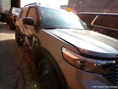 2022 Ford Explorer ST   - Photo 3 - Woodbridge, ON L4L 8L6