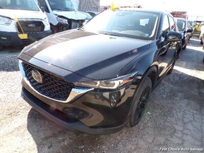2024 Mazda CX-5 2.5 S Preferred   - Photo 1 - Woodbridge, ON L4L 8L6