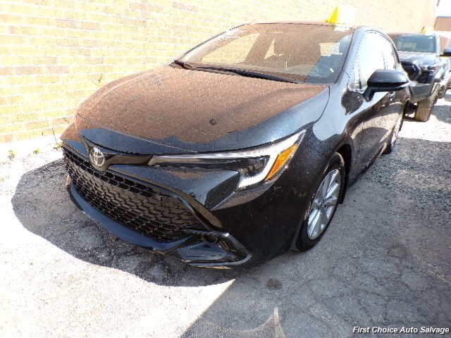 2023 Toyota Corolla Hatchback - Photo 1 - Woodbridge, ON L4L 8L6