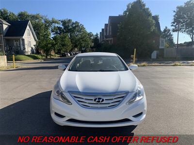 2011 Hyundai SONATA GLS   - Photo 8 - St. Louis, MO 63116