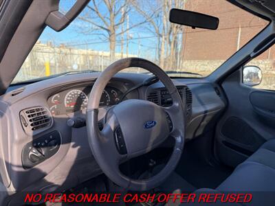 2003 Ford F-150 XLT - Photo 9 - St. Louis, MO 63116